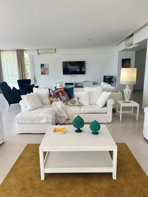 Smart TV, fireplace, printers - Villa with Pool and 8 Double Bedrooms in Anacapri – by La Canostra Capri (Anacapri)
