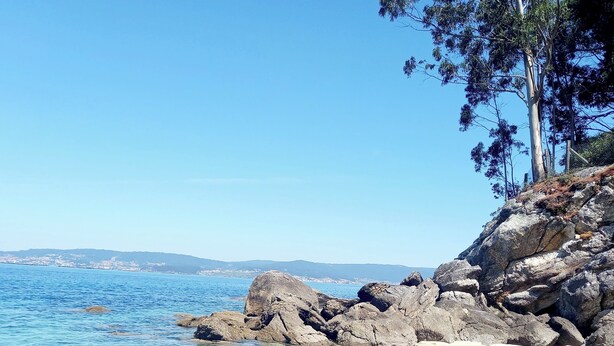 Unclassified image, 1 of 47, button - Casa Junto al mar en Bueu, Galicia (Bueu)