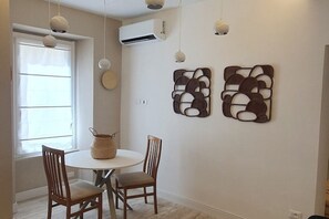 Dining - Andrea's apartment at the Colosseum  (Roma)