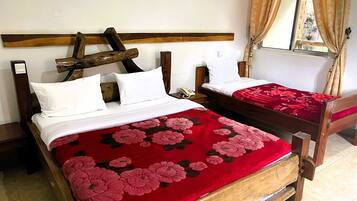 Comfort Triple Room, Balcony, Garden Area | Desk, laptop workspace, free WiFi