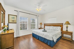 4 dormitorios, tabla de planchar con plancha, wifi gratis y ropa de cama