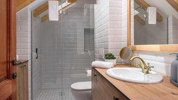 Apartment | Bathroom