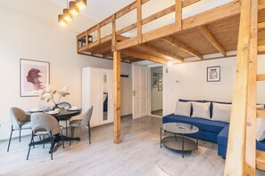 Dining - Budapest Bliss: Gracious Retreat (Budapest)
