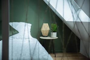 3 室のベッドルーム、アイロン / アイロン台、WiFi、ベッドシーツ