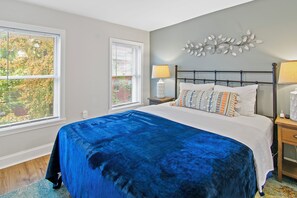 2 Schlafzimmer, Bügeleisen/Bügelbrett, kostenloses WLAN, Bettwäsche