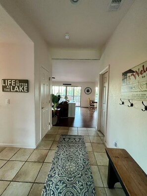 Interior - Serenity Shores Lakefront Home (Bradley)