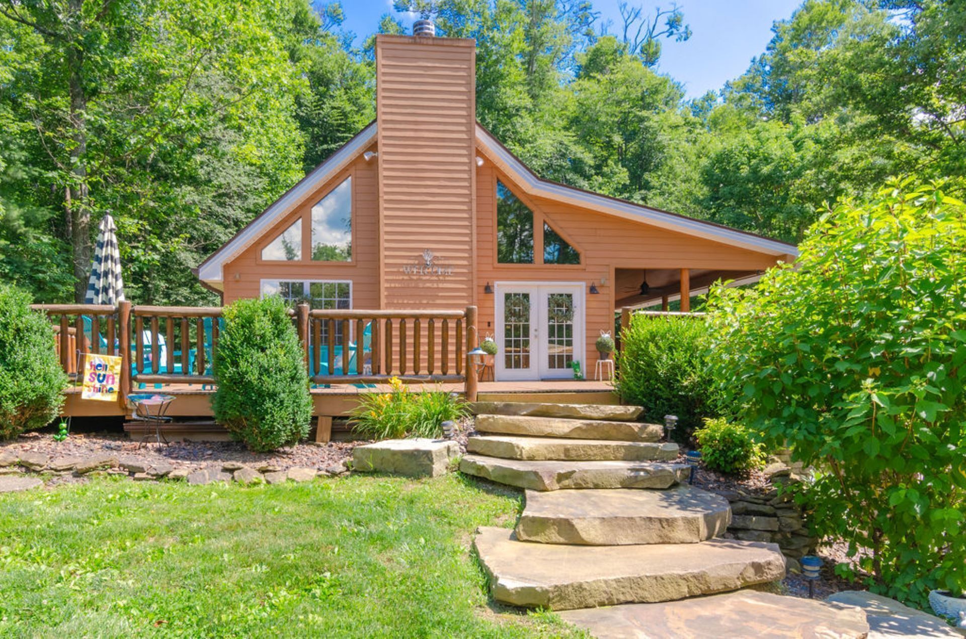 Greenwood Cabin 1 mile from Lake Cumberland.