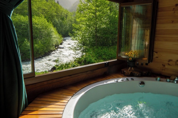 Soundproofing, bed sheets