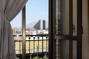 Apartment | Balcony - Appartamento all'Arenaccia (Naples)