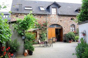 Buiten dineren