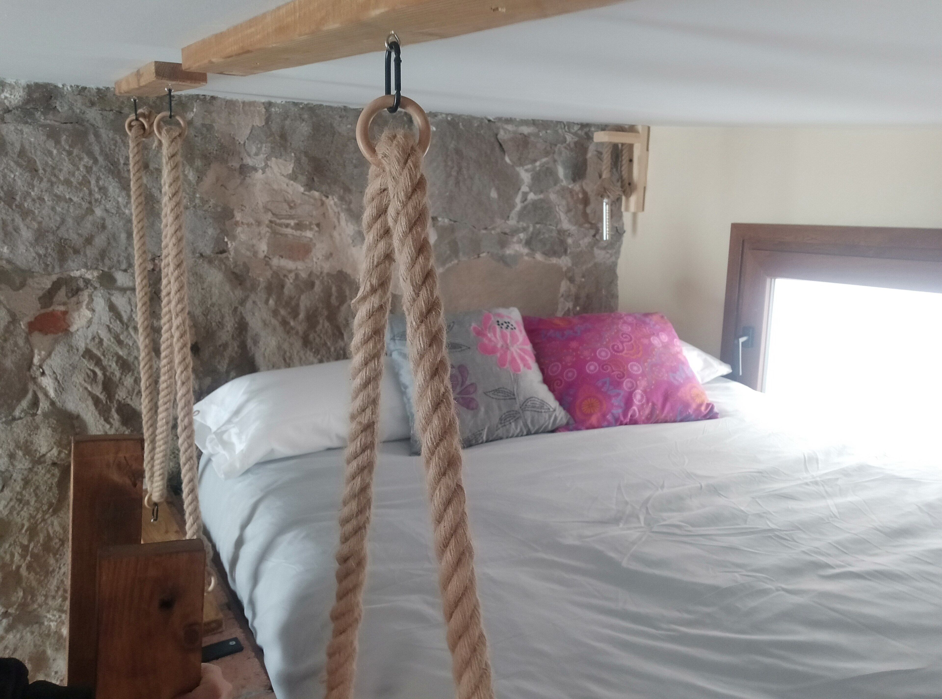 2 عدّة غرف نوم وواي فاي وملاءات أسرّة