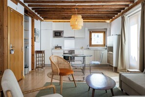 Smart TV - Apartamento Luminos y Tranquilo Alado de la Plaza Mayor (Madrid)