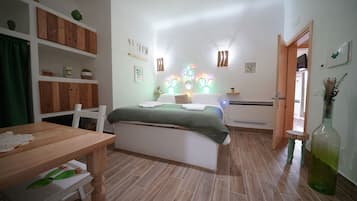 1 chambre, fer et planche Ă  repasser, Wi-Fi, draps fournis
