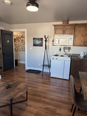 Apartment, Ensuite (Apartment with sofa bed) - Parkers Blue Water Inn (Triton)