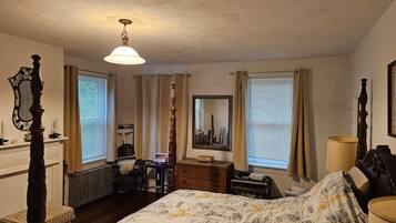 4 dormitorios, escritorio, tabla de planchar con plancha y wifi gratis