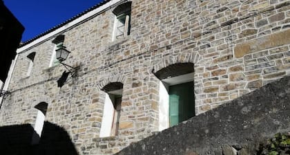 ALBERGUE CASA DE BROTO