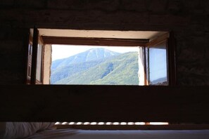 Free WiFi - ALBERGUE CASA DE BROTO (Broto)