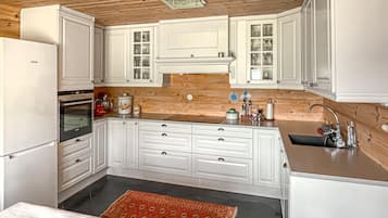 Refrigerador, horno, parrilla de estufa y lavavajillas