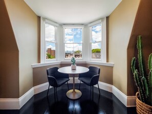 Standard Studio | In-room dining - The Chester Hotel (Boston)