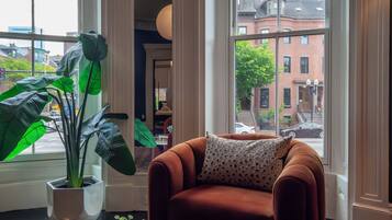 Premium Apartment | Living area