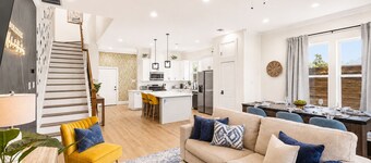 Downtown | Hot Tub, Fire Pit, Games & Movies