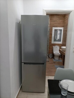 Interior - Peaceful Oasis (Athina)