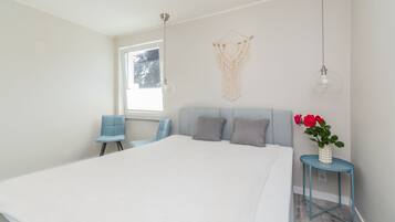 Classic Apartment | 1 bedroom, iron/ironing board, free WiFi, bed sheets