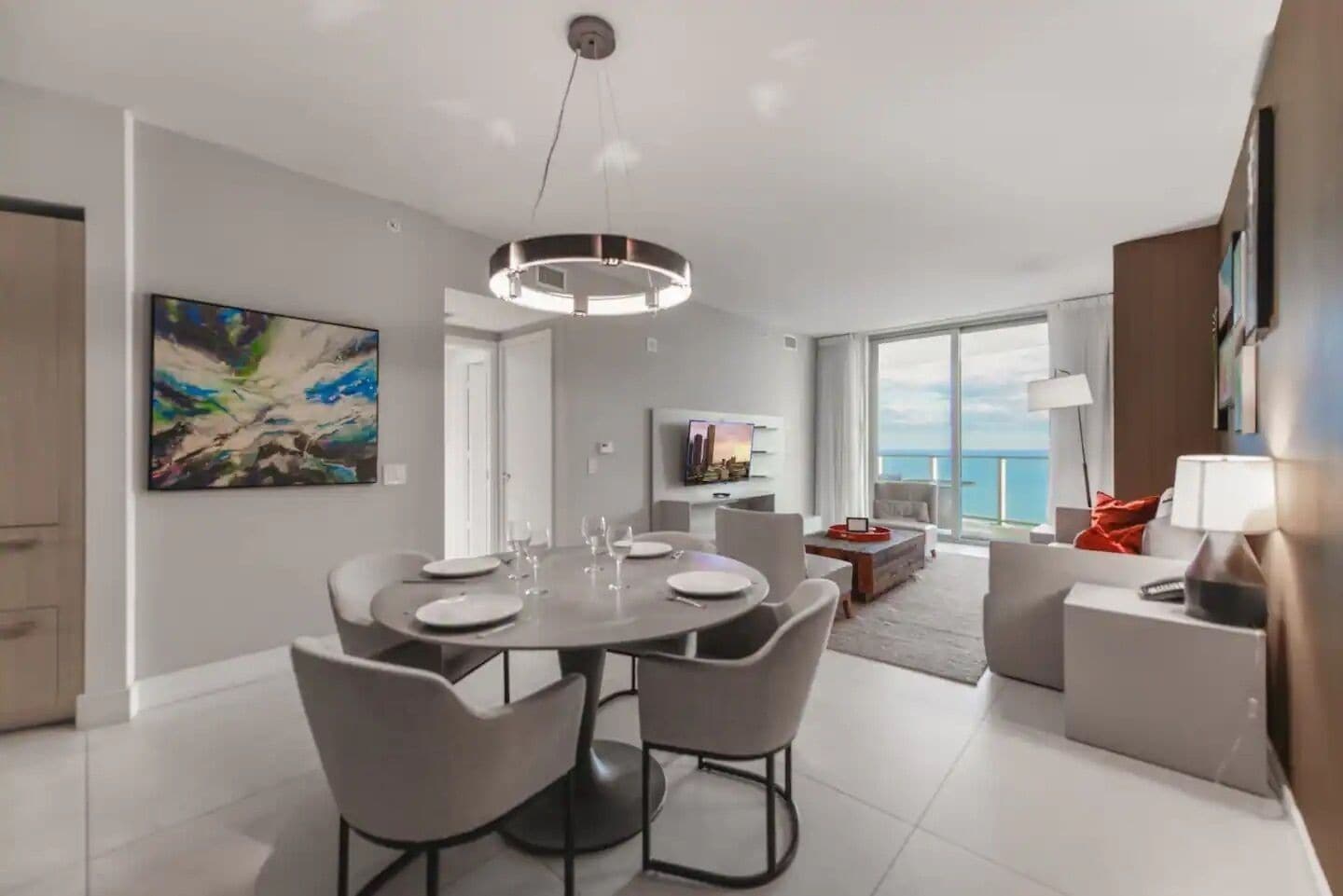 Family House, 2 Bedrooms, Beach View | Living area | 32-inch LED TV with cable channels