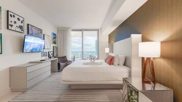 Family House, 2 Bedrooms, Beach View | In-room safe, iron/ironing board