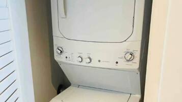 Family House, 2 Bedrooms, Beach View