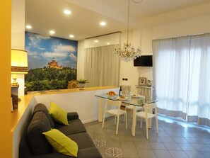 公寓 | 客廳 | 35 吋電視連數碼電視頻道