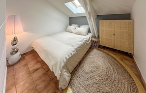 3 chambres, lit parapluie, Wi-Fi gratuit, draps fournis