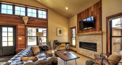 Montana Mountain Escape