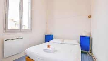 1 bedroom, iron/ironing board, WiFi, bed sheets