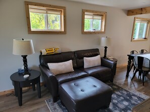 TV connectée, jeux vidéo, livres