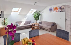 Interior - Awesome apartment in Dobrzyca with WiFi (Dobrzyca)