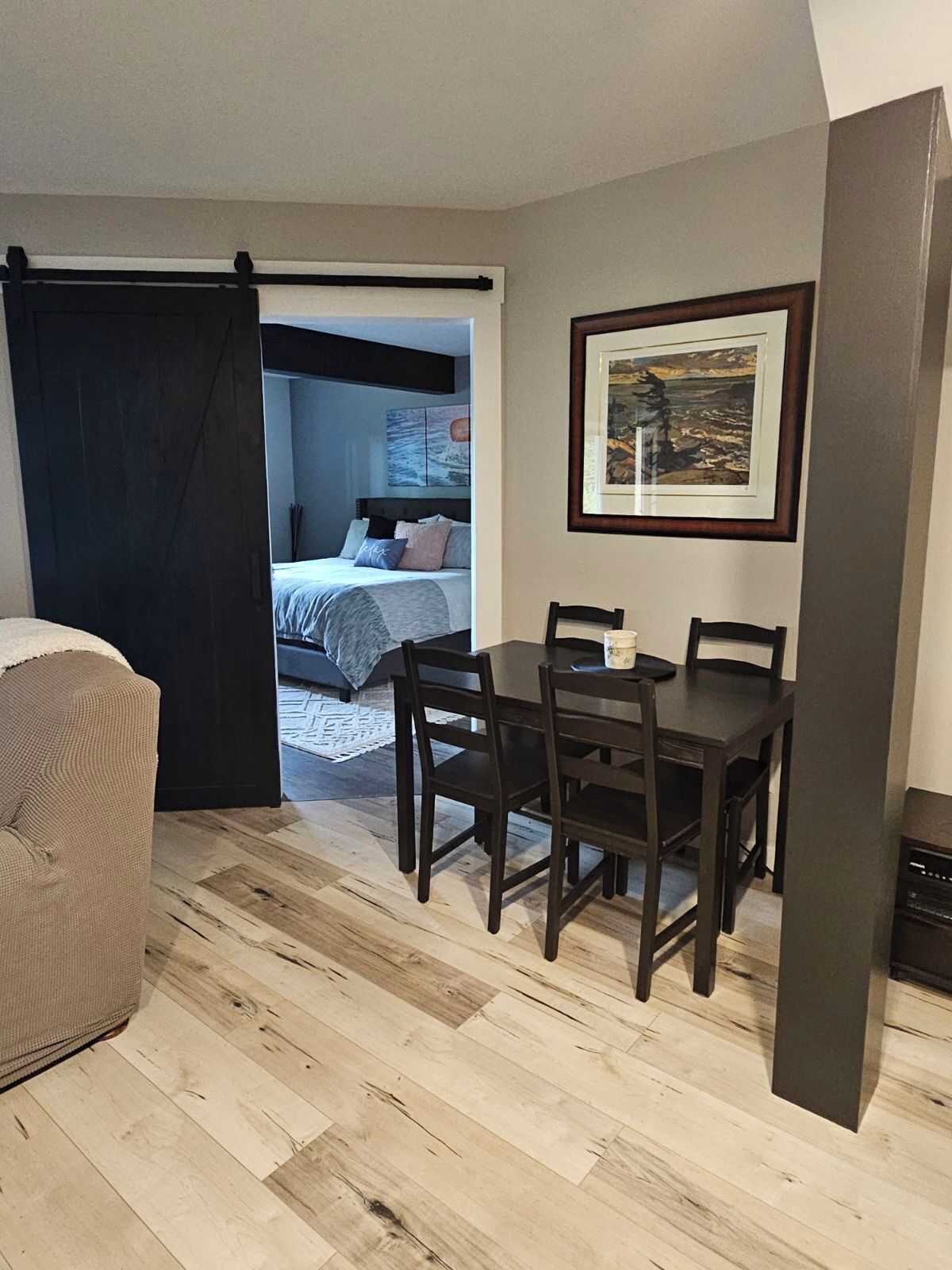 2 bedrooms, WiFi (free), bed sheets