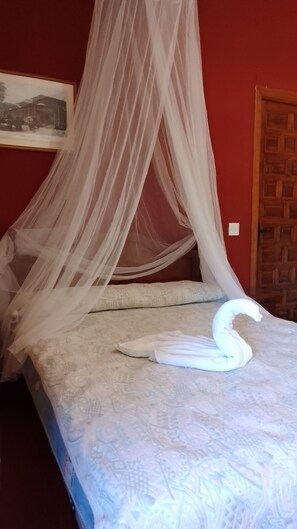 Free WiFi - Eco Art Hotel (Peralejos de las Truchas)