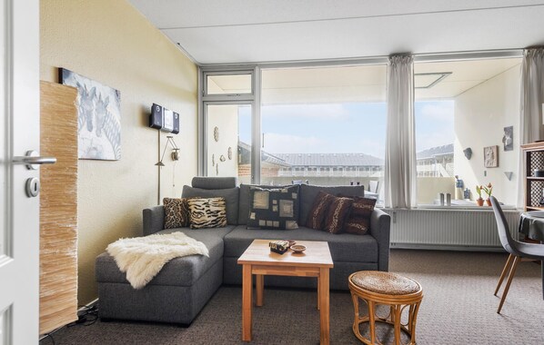 TV, table football - Cozy apartment in Fanø with sauna (Fanø)