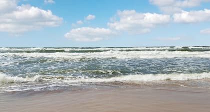 Cozy home in Bedzino with WiFi