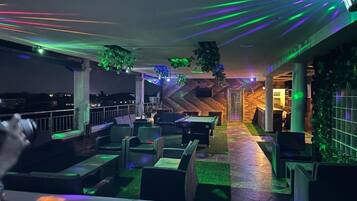 Bar (en la propiedad)