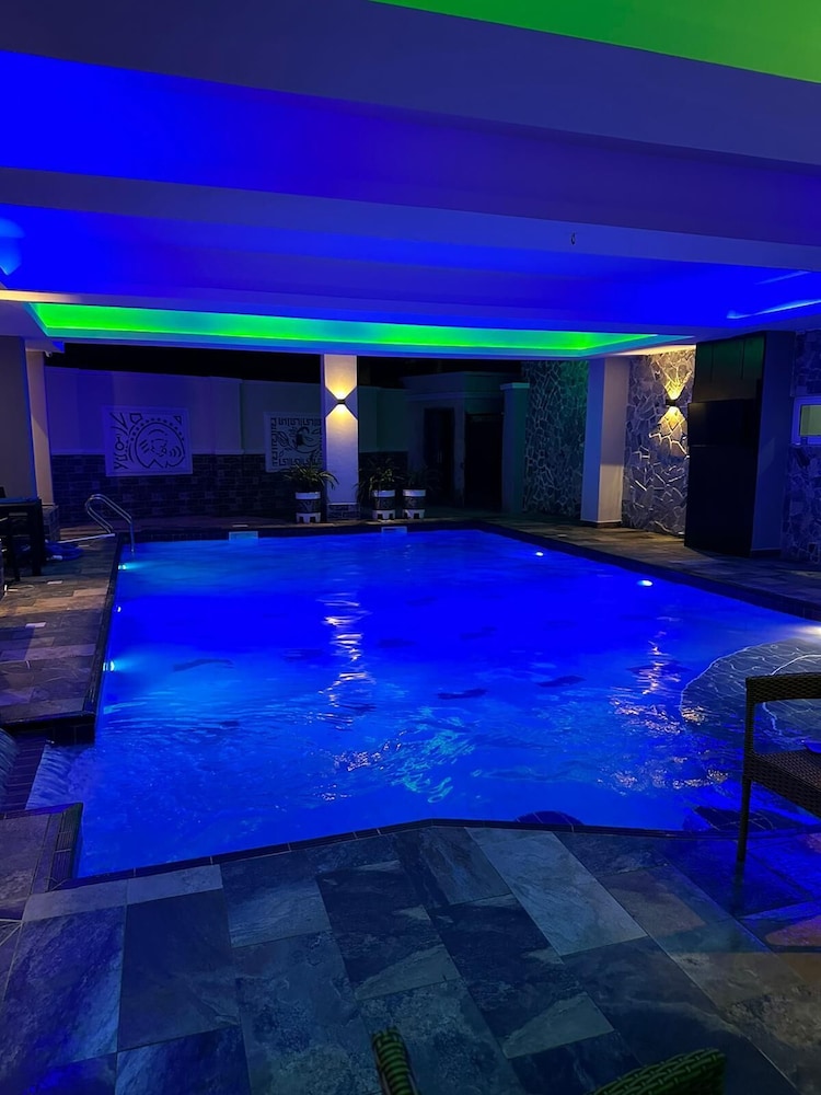 3 Star Hotels
