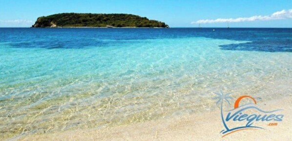 Sun loungers, beach towels