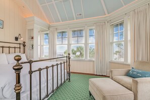 5 Schlafzimmer, Bügeleisen/Bügelbrett, WLAN, Bettwäsche