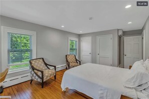 4 sovrum, strykjärn/strykbräda, wi-fi och sängkläder