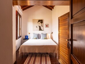 2 bedrooms, Internet
