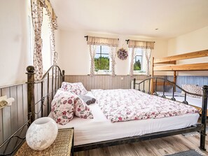 3 chambres, accès à Internet