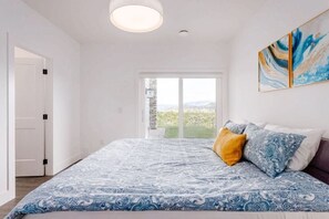 2 habitaciones, escritorio, wifi y ropa de cama 