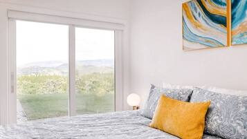 2 chambres, bureau, Wi-Fi, draps fournis