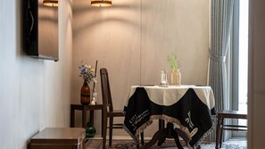 Basic Room, 1 Bedroom (Room 305)